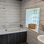 Maison Renovee Avec Jardin Clos, - Fr-1-616-425 Feriehus